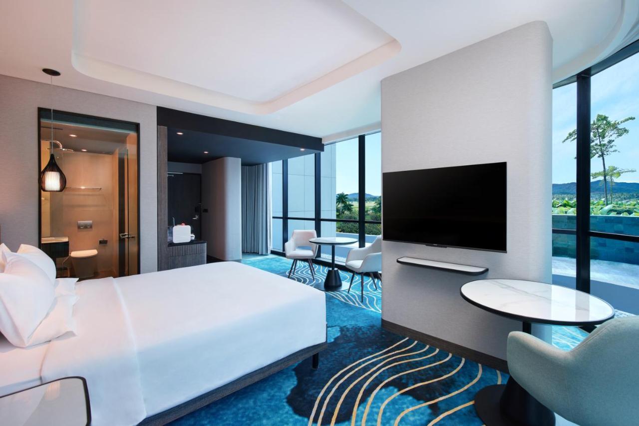 Novotel Yogyakarta International Airport Kulon Progo Temon Buitenkant foto